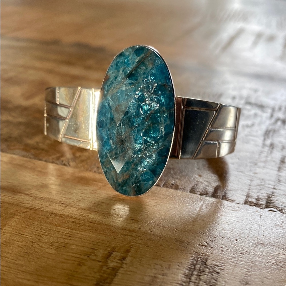 Jay King Desert Rose Trading Sterling Silver Blue Apatite Inlay Cuff Bracelet
